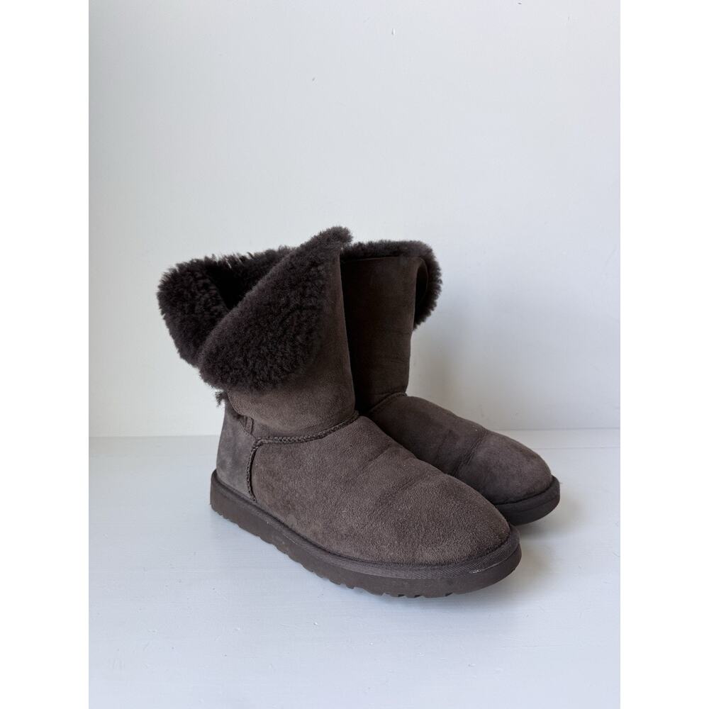 Ugg Australia Bailey Button II Ankle Sheepskin Boots Brown Women’s Size 8 - Picture 4 of 14